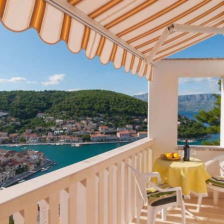 Apartments Mira - Beautiful Sea View Пучишча Экстерьер фото